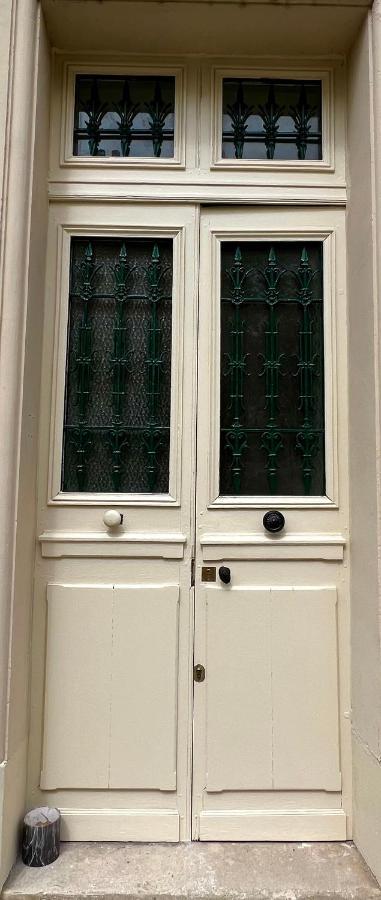 Appartement De Luxe Avec Fresque, Hyper Centre Et Parking Sure Fontainebleau Dış mekan fotoğraf