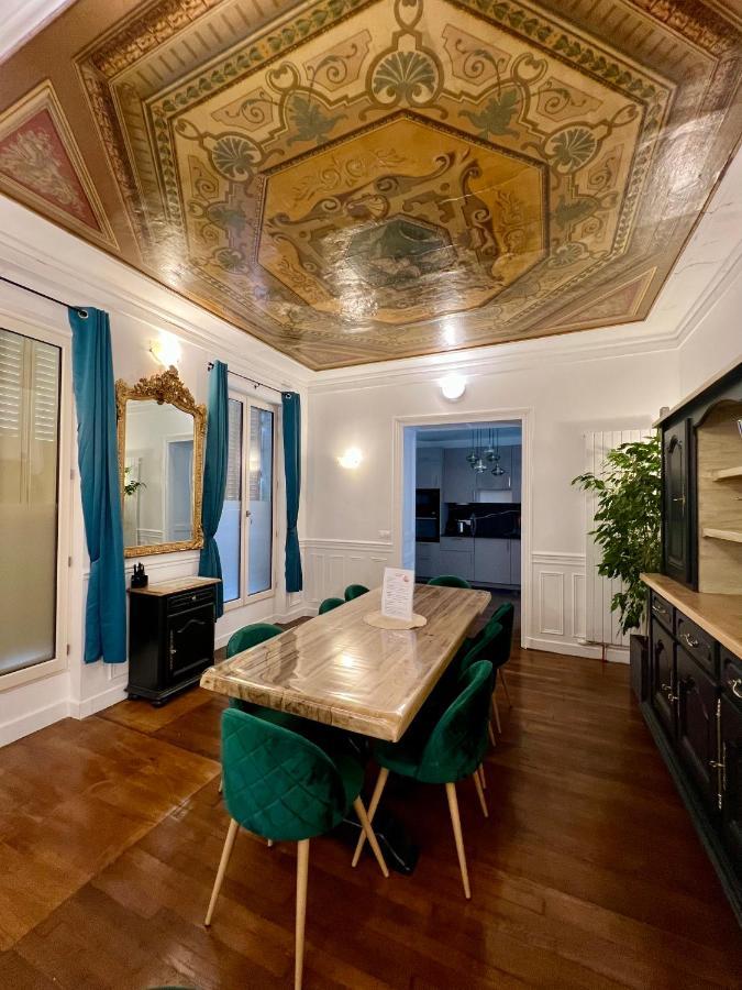 Appartement De Luxe Avec Fresque, Hyper Centre Et Parking Sure Fontainebleau Dış mekan fotoğraf